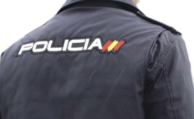 Dos A Os De C Rcel Por Pegar A Dos Polic As Tras Ser Detenido Por